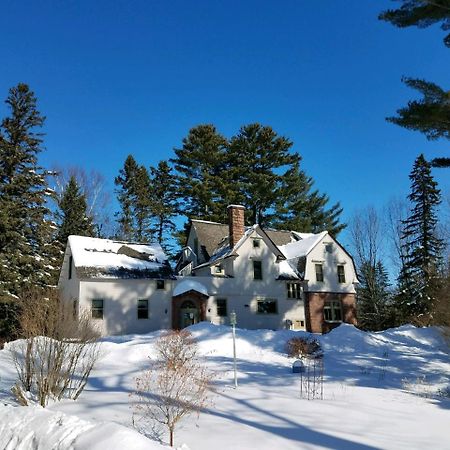 Pinehurst Inn Bed & Breakfast Бейфилд Экстерьер фото
