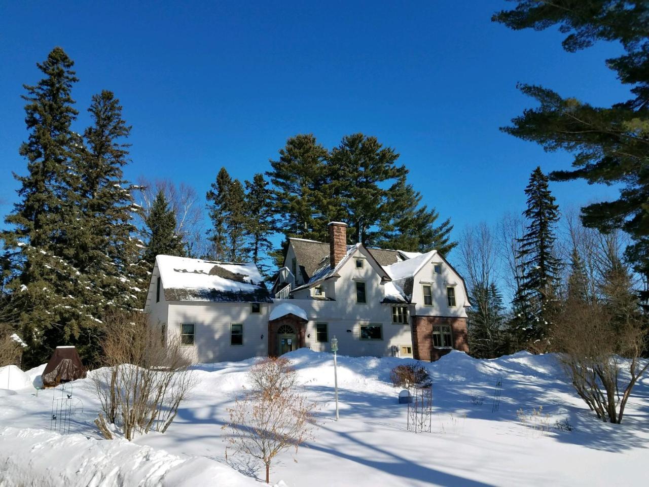 Pinehurst Inn Bed & Breakfast Бейфилд Экстерьер фото